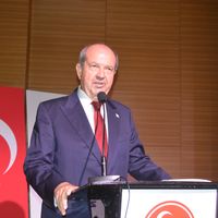 SİYASET
