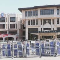 SİYASET