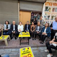 SİYASET