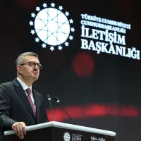 SİYASET