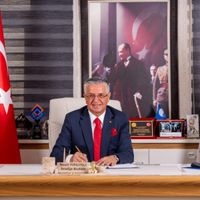 SİYASET