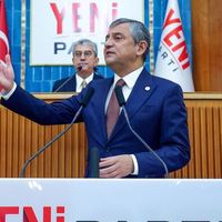 SİYASET
