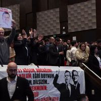 SİYASET