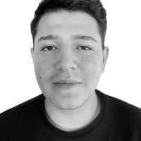 Ahmet  Koru