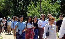 Aşıklar Sokağında aşk ve dostluk: Bayramiç'teki geleneksel hayır yemeği