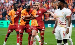 Galatasaray şampiyon oldu ve 5. yıldızı alan ilk takım oldu