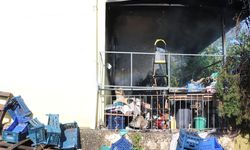 Antalya'da Evde Yangın Çıktı: 8 Yaşındaki Çocuk Parkta Bulundu