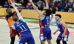 Galatasaray, Anadolu Efes’e Mağlup Oldu: Sezonu 7’nci Tamamladı