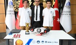 Antalya OSB Teknik Koleji’nden Uluslararası Robot Yarışmasında Büyük Başarı