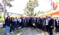 Meral Seçer’den Çamlıyayla’daki üretici kadınlara moral ziyareti