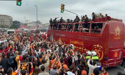 Galatasaray’ın şampiyonluk konvoyu coşkuyla yola çıktı