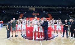 Mersin’de U18 Basketbol Finali: Gemlik Zirvede