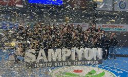 Beşiktaş, Play-Off finalinde Nilüfer'i 3-0’la geçip şampiyonluk ipini göğüsledi
