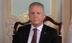 İstanbul Valisi Gül’den Deprem Sonrası Açıklama: “Olumsuzluk Tespit Edilmemiştir”