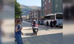 Sınava Girecek Öğrencilerin İmdadına Polisler Yetişti
