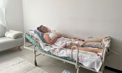 Eşinin Balkondan Attığı Öğretmen Felç Kaldı