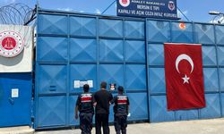 Aranan Şahıs Kıskıvrak Yakalandı