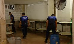 Toroslar Belediyesi’nden Ruhsatsız İşletmeye Baskın: 1 Ton Kaçak Süt Ürünü İmha Edildi