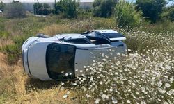 Kontrolden Çıkan Hafif Ticari Araç Şarampole Yuvarlandı