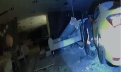 Mersin’de Taksi Mağazaya Daldı: 1 Yaralı