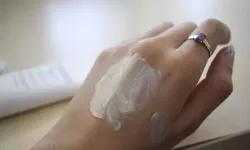 Güneş Kremlerindeki Kimyasal Filtreler Hormon Sistemini Etkileyebilir