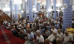 Mersin'de Mevlid Kandili Dualarla İdrak Edildi