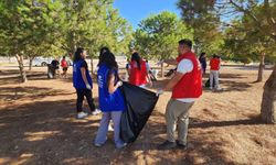 Dünya Temizlik Günü’nde Gençler El Ele Verdi