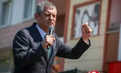 Özgür Özel yeniden Genel Başkan seçildi!