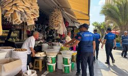 Tarsus’ta Kaldırımları İşgal Eden İşletmelere Ceza Yağdı