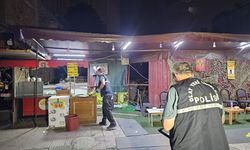 Motosikletli Saldırganlar Çay Ocağını Kurşunladı: 2 Yaralı