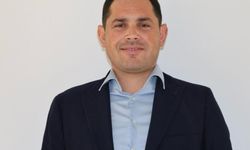 Aksu Belediyesi’nde İstifa Depremi: Üç Başkan Yardımcısı Görevden Ayrıldı
