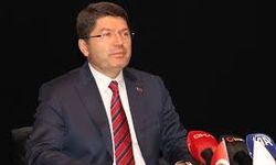 Bakan Tunç: "CHP İl Başkanlığı Önündeki Olaylarla İlgili Soruşturma Başlatıldı"
