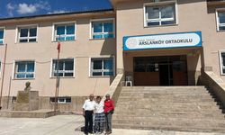Gelin geldiği köye kütüphane yaptırdı: Öğrenciler elini öpmek için sıraya girdi
