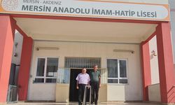 Yıllar sonra aynı çatıda: Mezunlar okullarına idareci oldu