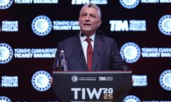 Bakan Bolat: "Mal ve Hizmet İhracatında Cumhuriyet Tarihimizin Rekorunu Kırdık"
