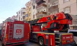 Elektrik Kontağı Yangına Neden Oldu: 4 Kişi Dumandan Etkilendi