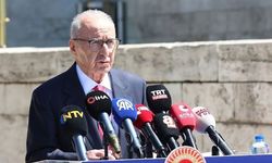 Eski CHP Genel Başkanı Hikmet Çetin Hastaneye Kaldırıldı