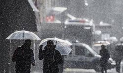 Meteoroloji Uyardı: Hafta Sonu Yağış Var, Sıcaklıklar Düşüyor!