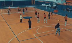 Viranşehir’de Bir File, Bir Hayal: Kız Çocuklarının Voleybol Yolculuğu