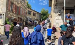 “Limon Çiçekleri” Seti Kapılarını Açtı: Sinemaseverlerden Yoğun İlgi