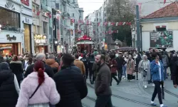 Veriler Konuşuyor: Türkiye Günden Güne Daha mı Mutsuz?