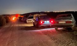 Tarsus’ta Otomobil Devrildi: Sürücü Hayatını Kaybetti