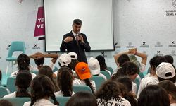 Başkan V. Şener Öğrencileri Ziyaret Etti