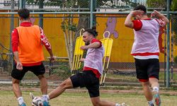 Yeni Mersin İdmanyurdu, İzmir'e Gitti