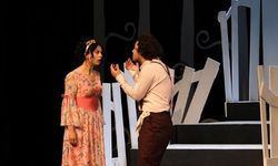 Mersin Şehir Tiyatrosu, Shakespeare'in Ölümsüz Eseriyle Açılışı Yapıyor
