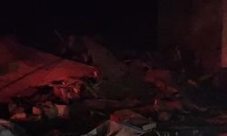 Balıkesir Sındırgı’da 6.1’lik depremde üç bina yıkıldığı öğrenildi