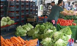 Mersin’de Pazar Fiyatları Marketleri Geçti! Vatandaş Artık Meyve-Sebzesini Marketten Alıyor