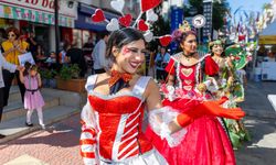 7. Uluslararası Kushimoto Festivali Mersin Sokaklarını Renklendirdi