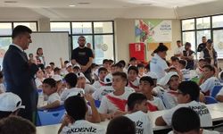 Akdeniz Kaymakamı Şener, Gençlerle Silifke Deniz Kampında