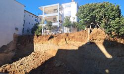 Antalya’da İnşaat Alanında Toprak Kayması Alarmı